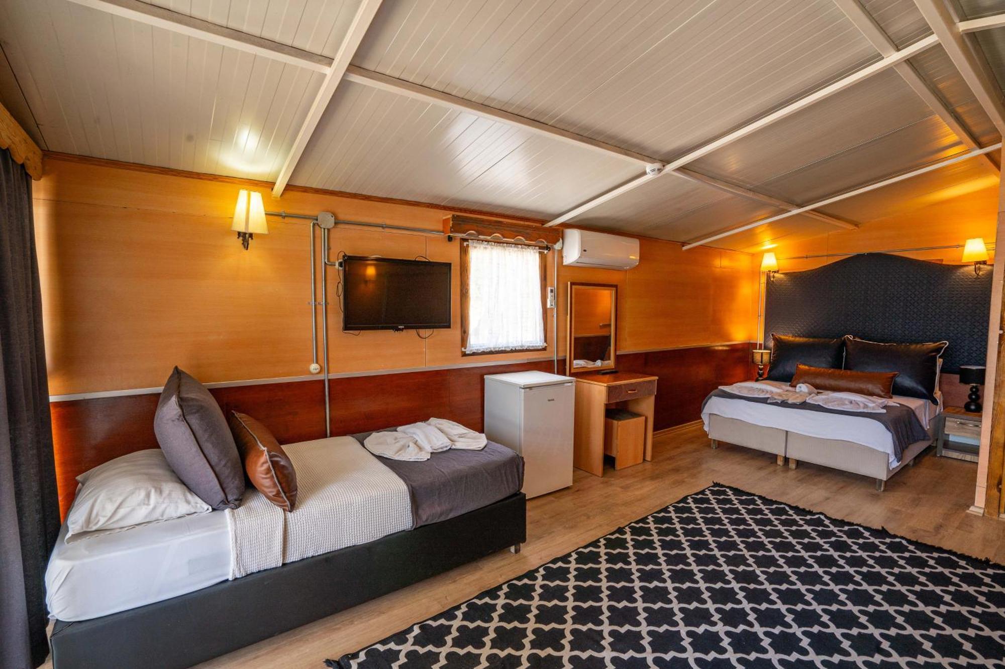 Simlarda Country Club Ayvalik 빌라 외부 사진