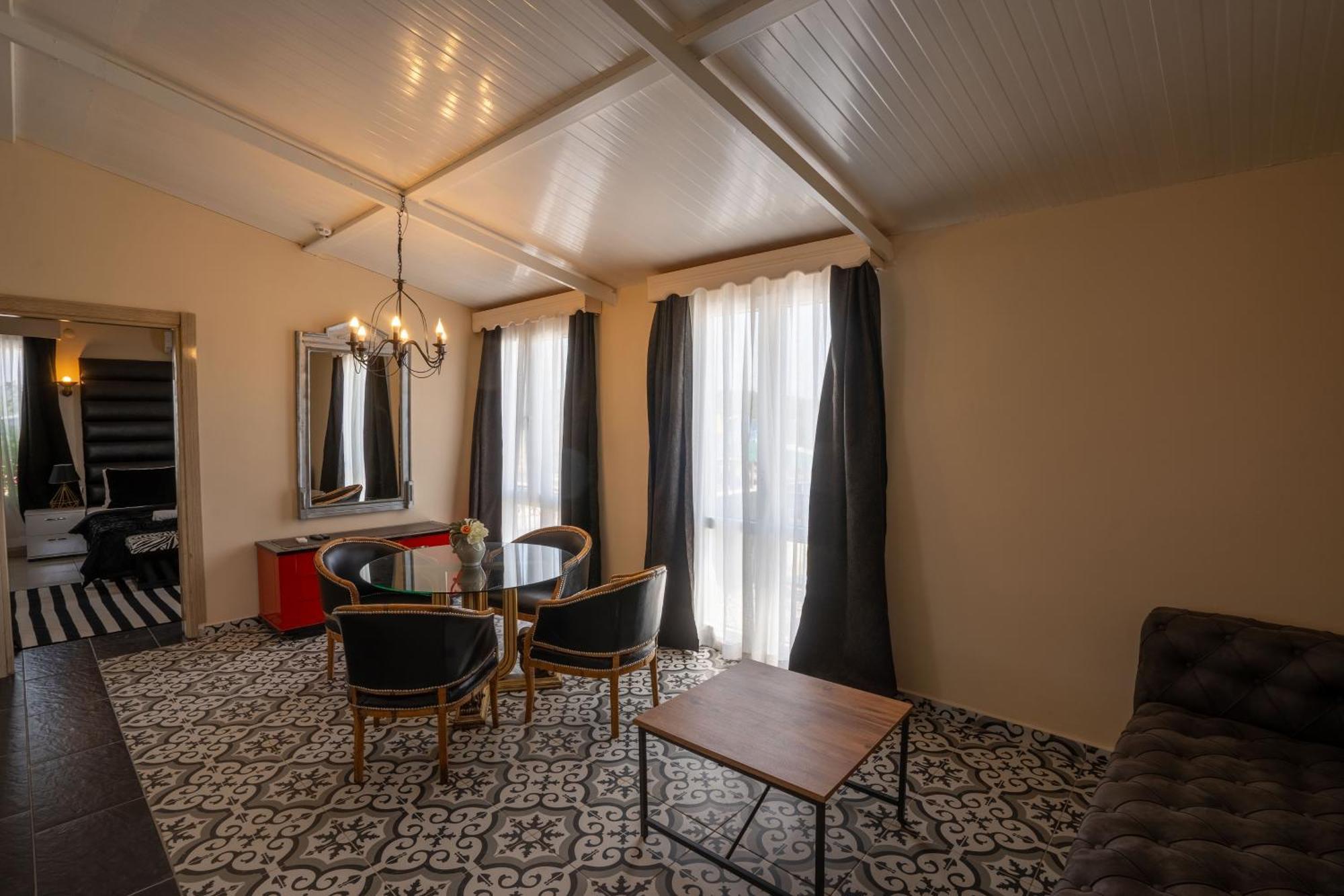 Simlarda Country Club Ayvalik 빌라 외부 사진